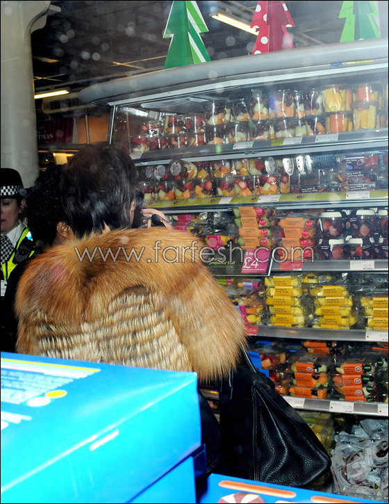 600 الف يورو في جولة تسوق واحدة انفقتها فيكتوريا بيكهام صورة رقم 5 600 الف يورو في جولة تسوق واحدة انفقتها فيكتوريا بيكهام صورة رقم 5