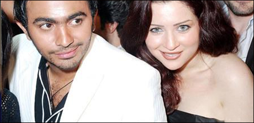 بشكل مفاجيء.. تامر يستغني عن حبيبته الفنية مي! صورة رقم 5 بشكل مفاجيء.. تامر يستغني عن حبيبته الفنية مي! صورة رقم 5