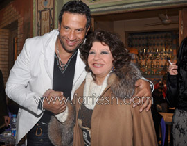 مسلسلات مع نجوم 