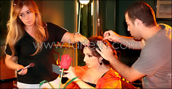 التلفزيون يمنع عرض كليب أنغام ويعتبره إباحي!! صورة رقم 8 التلفزيون يمنع عرض كليب أنغام ويعتبره إباحي!! صورة رقم 8