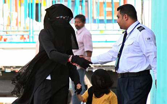 شقيق الأسطورة مايكل جاسكون: اخي اقترب من اشهار اسلامه!   صورة رقم 2