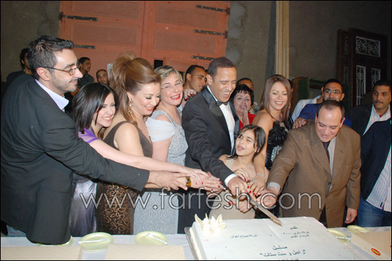 مسلسلات في افتتاح تصوير سيت كوم رجل وست ستات  صورة رقم 15