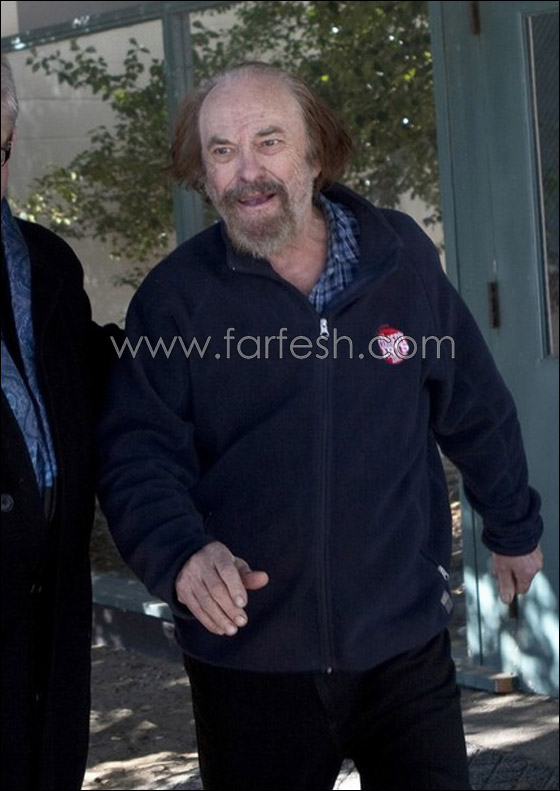 القاء القبض على ممثل بعد ان اقتحم بنكا وهو سكران!! صورة رقم 2 القاء القبض على ممثل بعد ان اقتحم بنكا وهو سكران!! صورة رقم 2