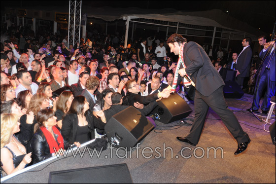 ملحم زين ينقل أجواء لبنان الى أبو ظبي صورة رقم 5 ملحم زين ينقل أجواء لبنان الى أبو ظبي صورة رقم 5