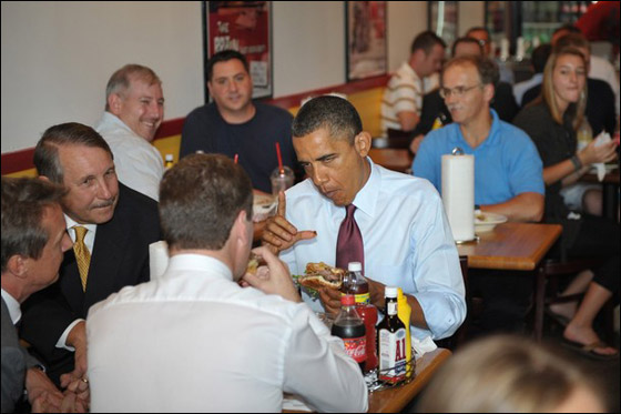 أوباما يدعو الروسي ميدفيديف الى وجبة همبرغر!   صورة رقم 15