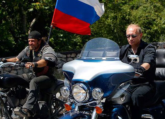 رئيس الوزراء الروسي يفاجئ قائدي الدرجات النارية في أوكرانيا!! صورة رقم 4