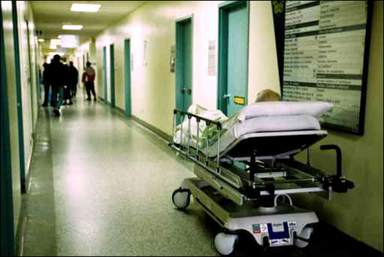 مصر: حطموا غرفة بالمستشفى بسبب موت قريبهم! صورة رقم 1