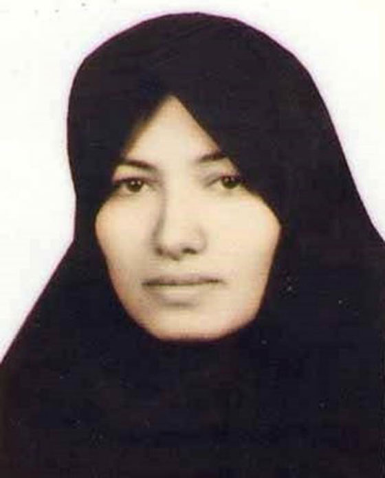 99 جلدة اضافية للإيرانية المتهمة بالزنا بعد صورة بدون حجاب!  صورة رقم 3