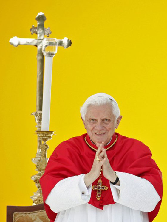 البابا يتابع قضية الايرانية المحكوم عليها بالاعدام ومستعد للتدخل!  صورة رقم 7