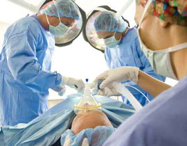 الاطباء السعوديون يهددون: اما المساواة او الهجرة! صورة رقم 1