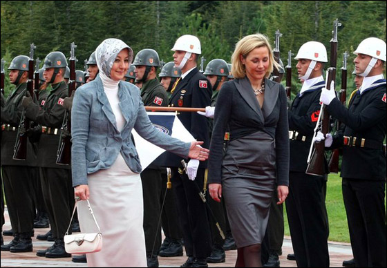حجاب خير النساء جول يعود إلى السجاد الأحمر في تركيا!    صورة رقم 8