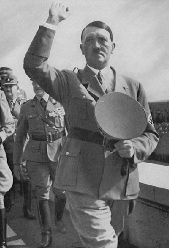 لأول مرة.. هتلر لم يكن يحتمل أن يراه أحد!  صورة رقم 9
