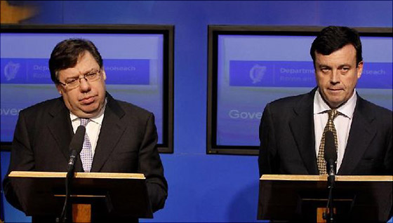 وزير المالية الايرلندي يستغيث بمساعدات مالية لسد الازمة!! صورة رقم 2
