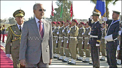 رئيس موريتانيا السابق.. من الرئاسة إلى إمامة المسجد!  صورة رقم 2