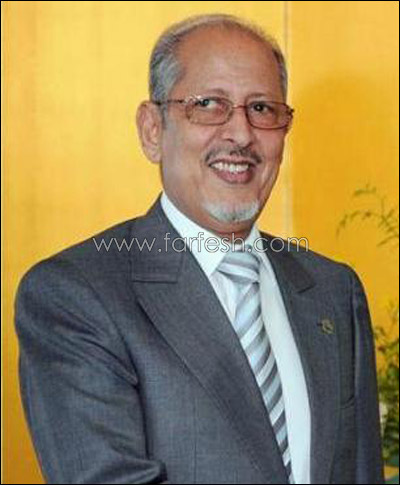رئيس موريتانيا السابق.. من الرئاسة إلى إمامة المسجد!  صورة رقم 5