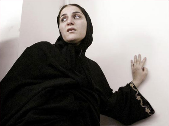 اعدام ايرانية ادينت بقتلها لزوجة لاعب كرة قدم!   صورة رقم 2