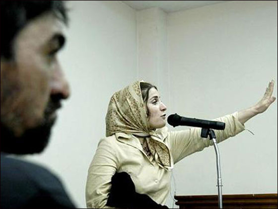 اعدام ايرانية ادينت بقتلها لزوجة لاعب كرة قدم!   صورة رقم 4