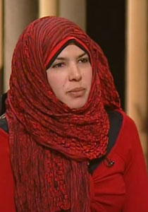 مصر: تعيين اول سيدة ماذونة في الفيوم اختيرت من بين 25 رجلا! صورة رقم 1