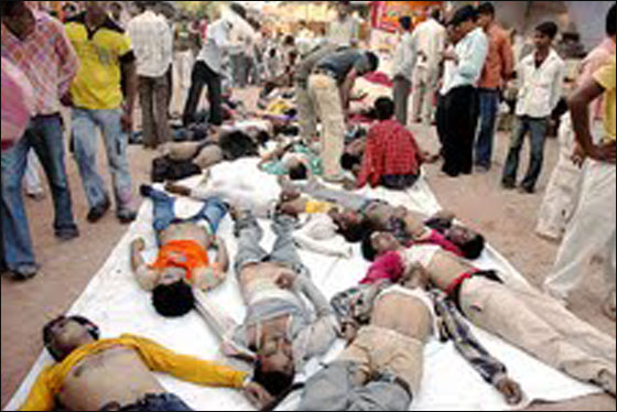 التدافع في احتفال ديني بالهند.. يتسبب بمقتل واصابة 169 شخص! صورة رقم 7