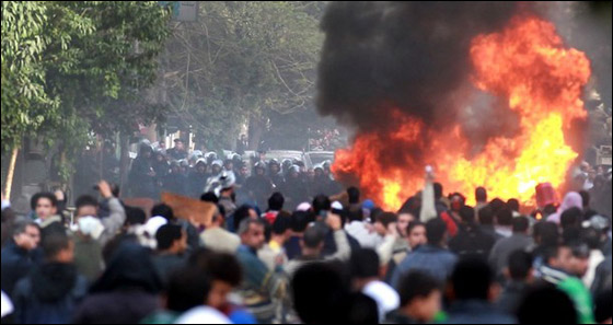 مظاهرات ميدان التحرير مستمرة والاخوان المسلمين متمسكين بمطالب المتظاهرين صورة رقم 8