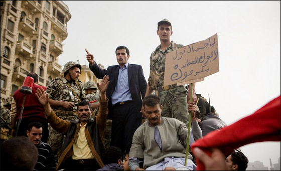 بالصور.. شعارات ظريفة طريفة مضحكة ومبكية من ميدان التحرير  صورة رقم 45