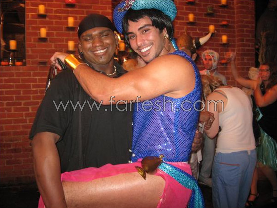 شاهدوا.. كريم كامل بالمسبح مع زميلاته!! صورة رقم 6 شاهدوا.. كريم كامل بالمسبح مع زميلاته!! صورة رقم 6