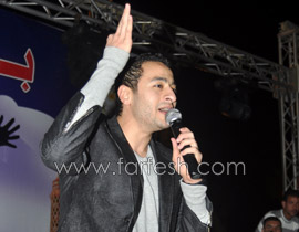 حماده هلال وسعد الصغير وابو الشيخ ونور العربي يغنون للأيتام  صورة رقم 1