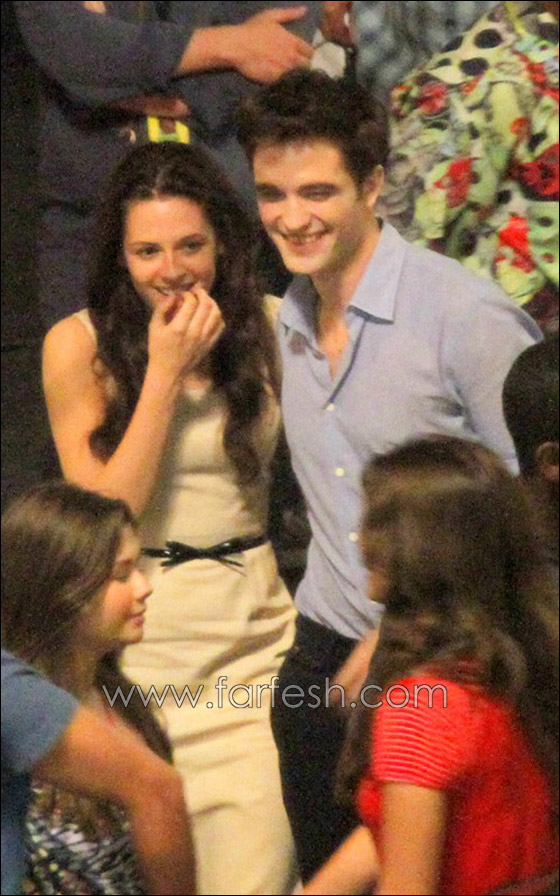 بالصور.. مشاهد مثيرة خلال تصوير فيلم Breaking Dawn! صورة رقم 10 بالصور.. مشاهد مثيرة خلال تصوير فيلم Breaking Dawn! صورة رقم 10