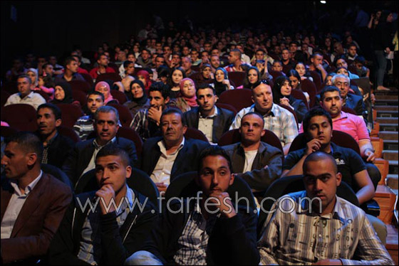مسرح نيو ستار يشتعل بأصوات المشتركين   صورة رقم 15
