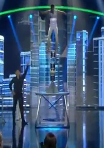 arabs got talent: الشامي يهز المسرح بصوته ويتأهل للنهائيات!! صورة رقم 2