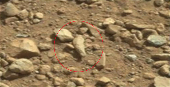 العثور على صخور شبيهة بالحذاء على سطح المريخ!!   صورة رقم 4