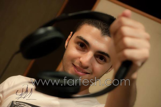 عمر كرم يهدي نجوى كرم أغنية 