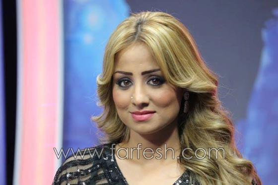 فيديو: شيخ كردي يتهم برواس حسين والفنانين بقلة الاخلاق ويهاجم المصوتين لها صورة رقم 4