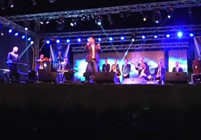 فيديو وصور: حفل محمد عساف وجولته في بيت لحم صورة رقم 14 فيديو وصور: حفل محمد عساف وجولته في بيت لحم صورة رقم 14