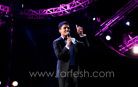 عرب ايدول محمد عساف يشعل مسرح وجمهور بيت لحم فلسطين صورة رقم 7