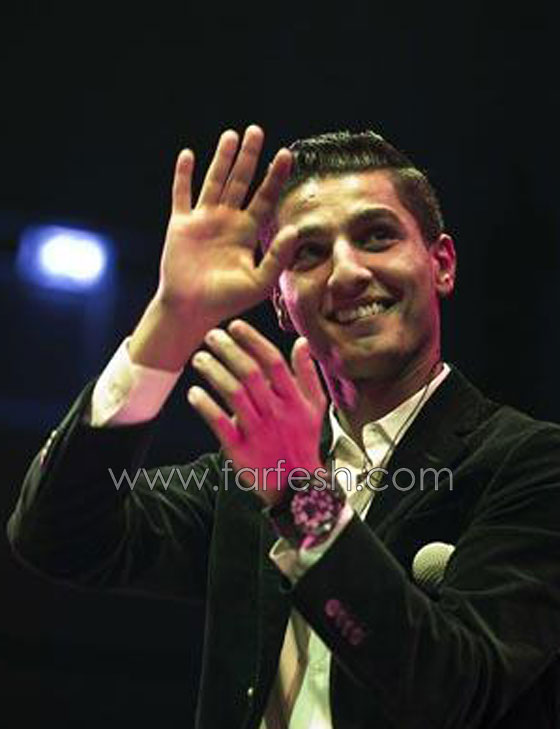 فيديو محمد عساف في هولندا: دا انجليزي يا عساف؟ صورة رقم 12