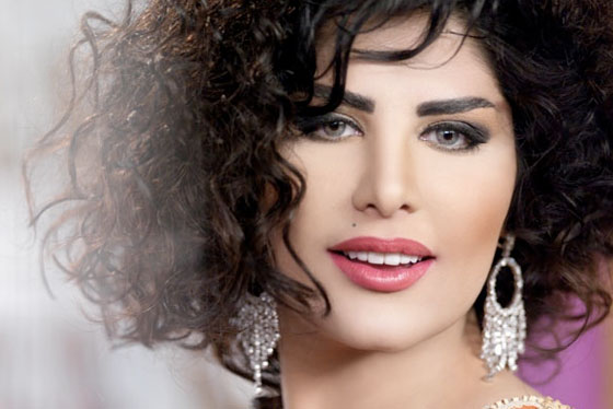 جلد وسجن لمغرد.. اساء للفنانة شمس صورة رقم 1