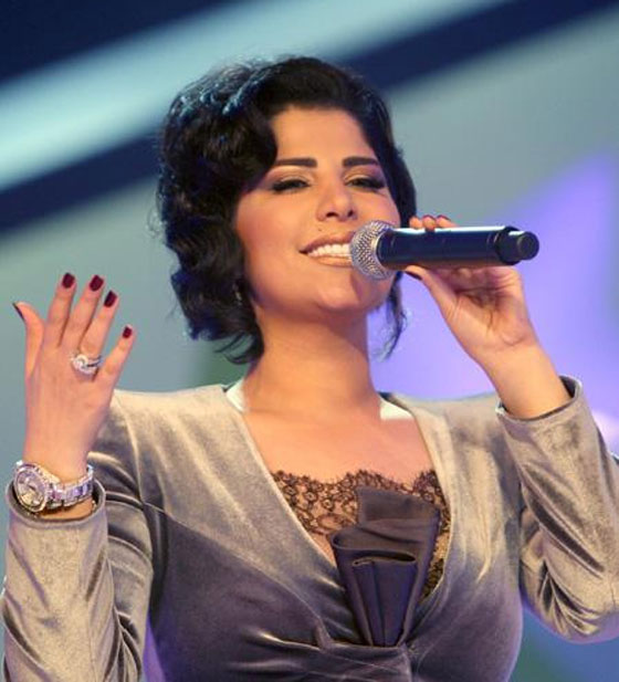 جلد وسجن لمغرد.. اساء للفنانة شمس صورة رقم 6