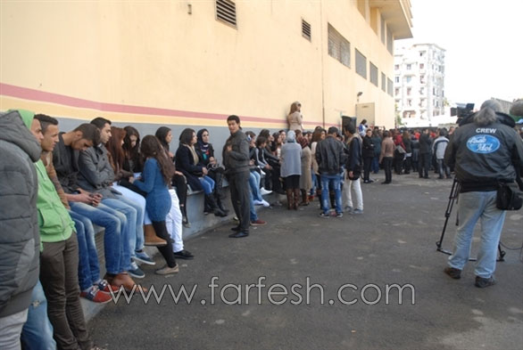 السندريلا المغربية سلمى رشيد تزور طاقم عرب ايدول وتدعم المتسابقين صورة رقم 2