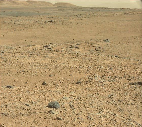 بالفيديو.. علماء آثار يكتشفون قبرا وصليبا على سطح المريخ صورة رقم 3