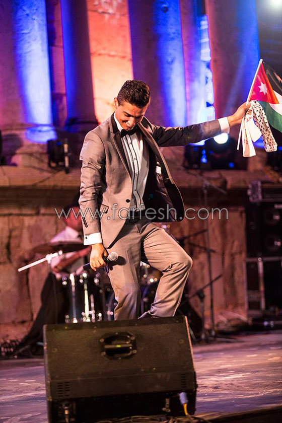 محمد عساف يفاجئ جمهور الاردن باغنية 