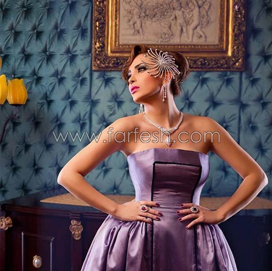 صور نسرين طافش تفاجئ جمهورها في شورت مثير صورة رقم 2
