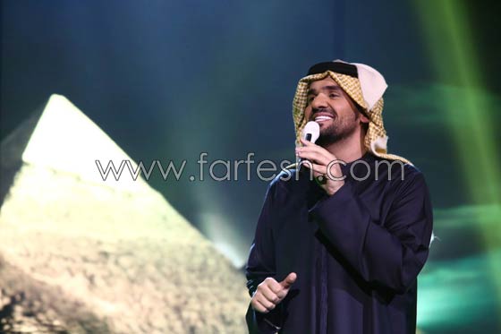 حسين الجسمي يتألق في نهائيات عرب ايدول والمتسابقون يقدمون (شبح الاوبرا) صورة رقم 2