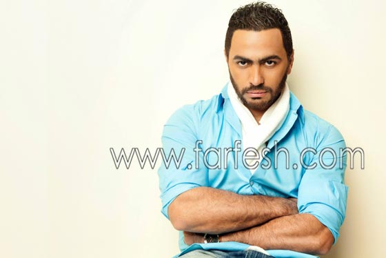  صور تامر حسني الجديدة تشعل الإنترنت وتلهب قلوب معجباته صورة رقم 9