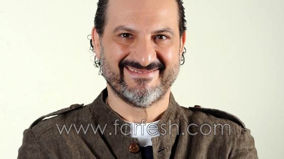 بودي جاردات خالد الصاوي يهددون باطلاق النار على الصحفيين اثناء عزاء والده! صورة رقم 5