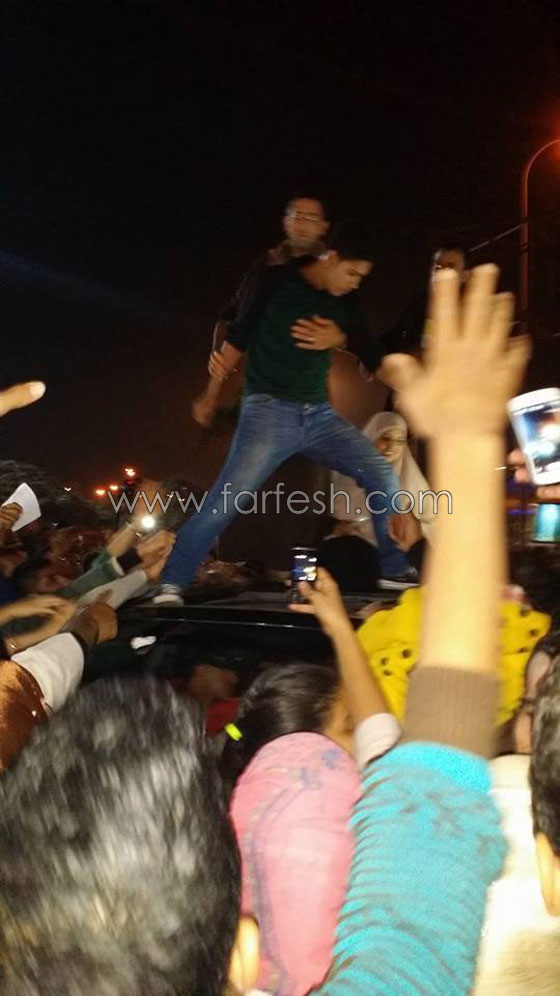 ستار اكاديمي: والد محمد شاهين يشتم الجمهور الذي استقبله بالمطار صورة رقم 1