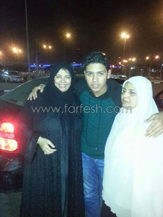 ستار اكاديمي: والد محمد شاهين يشتم الجمهور الذي استقبله بالمطار صورة رقم 7