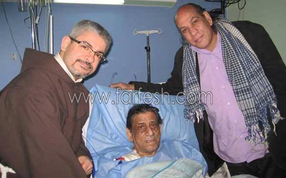 صور الفنانين في اللحظات الأخيرة وهم على فراش الموت صورة رقم 37
