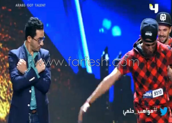 فيديو احمد حلمي يرقص بمهارة ويبهر لجنة عرب غوت تالنت صورة رقم 1