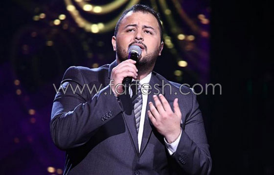 صور ماجد المدني وهو يعزف على البيانو في طفولته.. صورة رقم 3